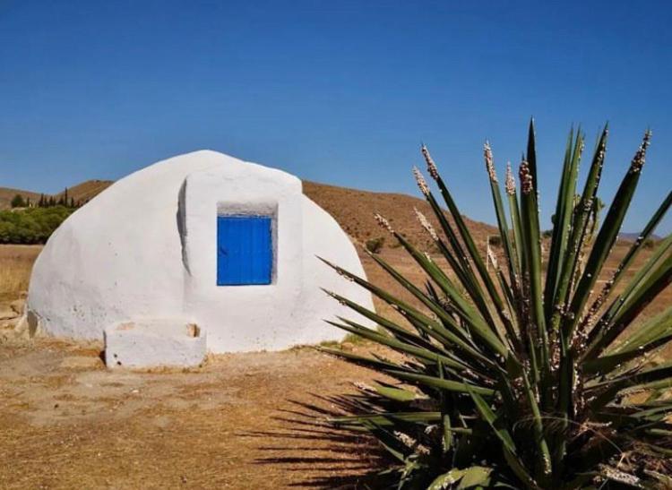 Cortijo Los Garridos - 8 Huespedes Fernan Perez Exteriör bild